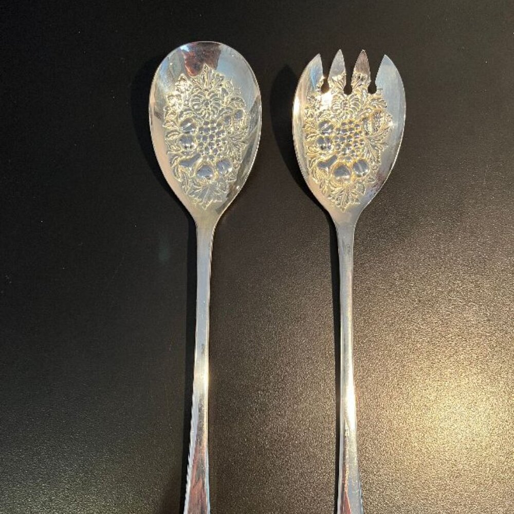 Vintage EPNS England Silverplate Grapevine Design Salad Serving Set